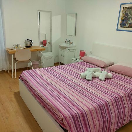 Hotel La Casa Di Mimma Matera Habitación foto